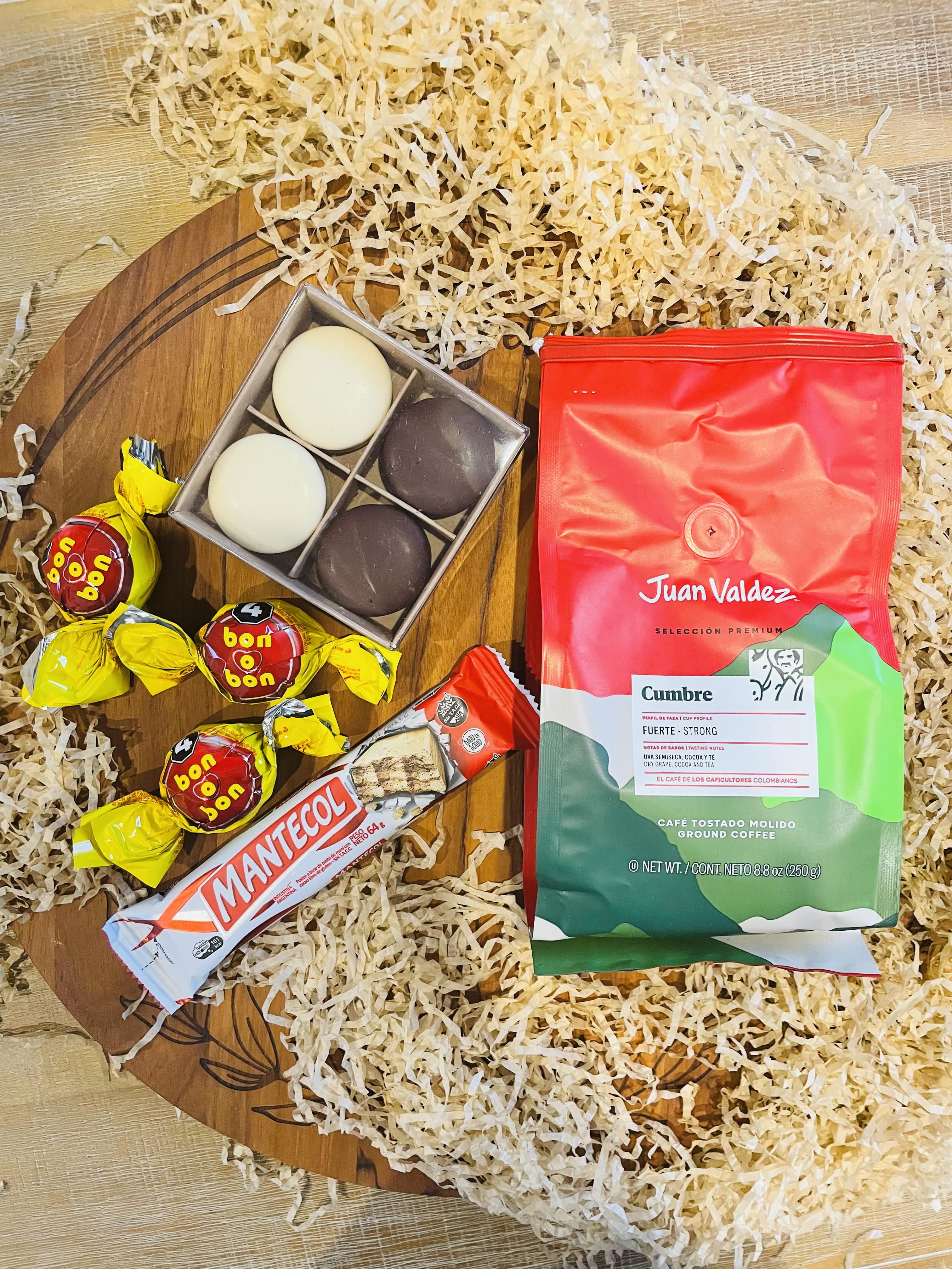 Juan Valdez Colombian Coffee and Sweets Hamper - Cumbre Premium Ground - Christmas Edition